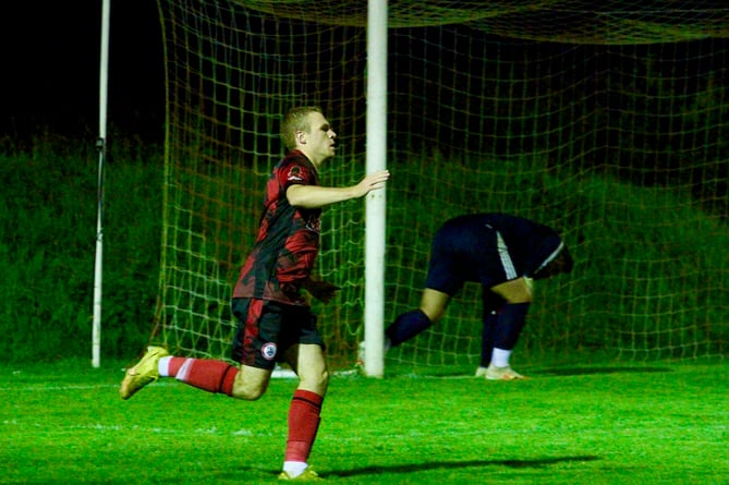 Dartmouth 0-5 Bovey
