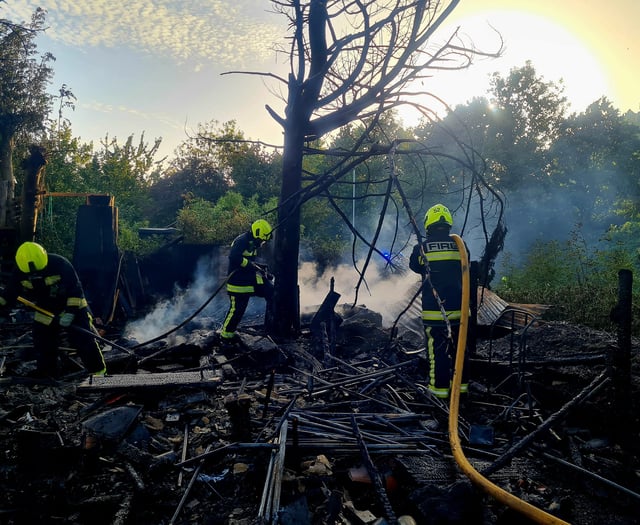 Major fire in Totnes causes gas explosion and asbestos pollution
