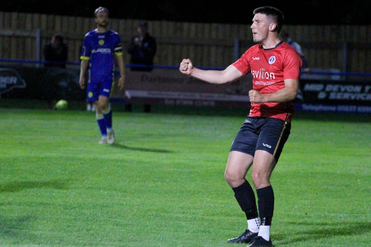 Okehampton Argyke 1-3 Newton Abbot Spurs
