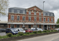 Repairs to train station footbridge to continue until December