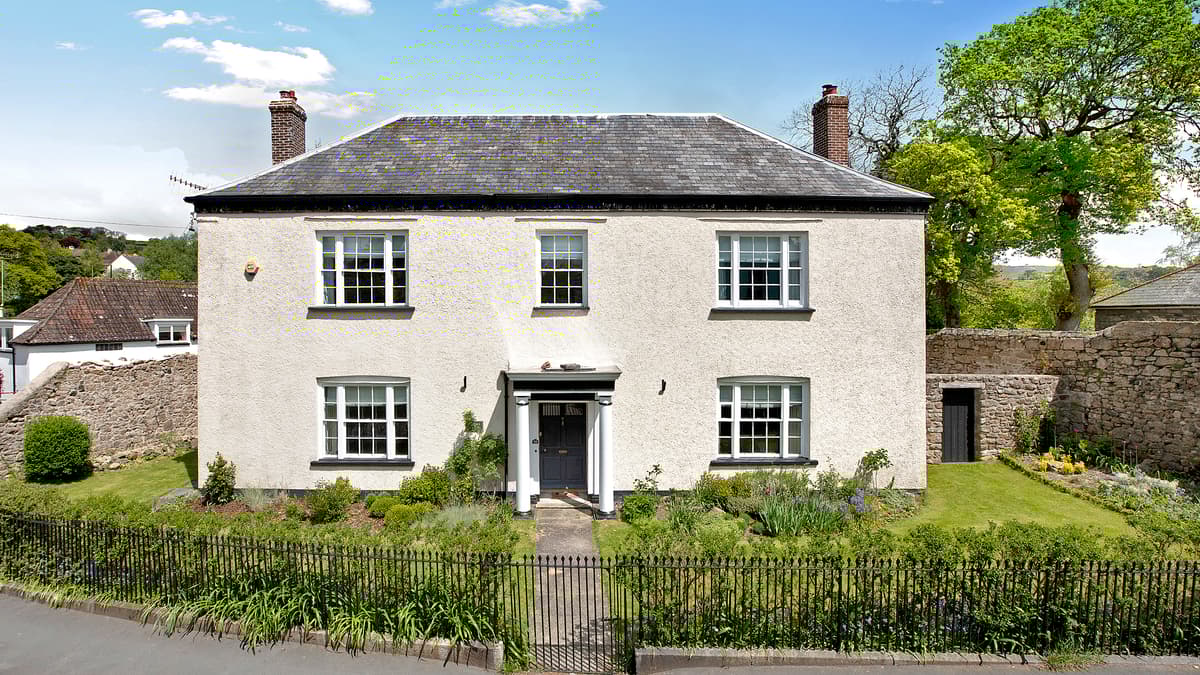 Moretonhampstead home for sale is full of period features