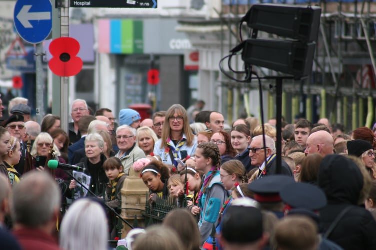 Large crowd surrounds Newton Abbot's war memorial as town comes together for Remembrance Sunday