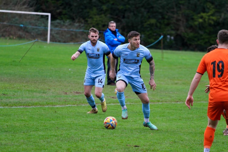 Wellington 1-3 Buckland Athletic