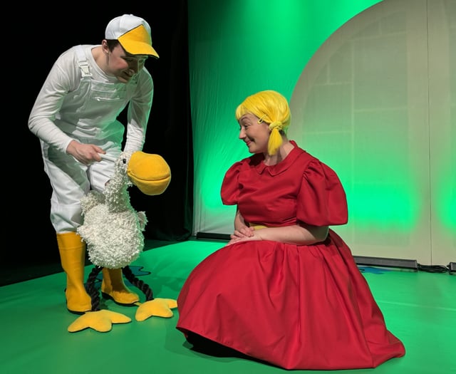 Artist's Goose character adapted for stage show 