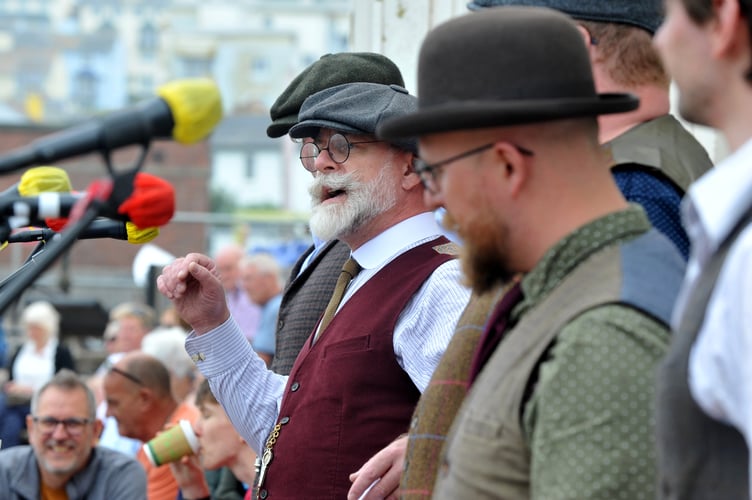 Photo: Steve Pope MDA050921C_SP003
Teign Maritime and Shanty Festival, The Rusty Tubs
