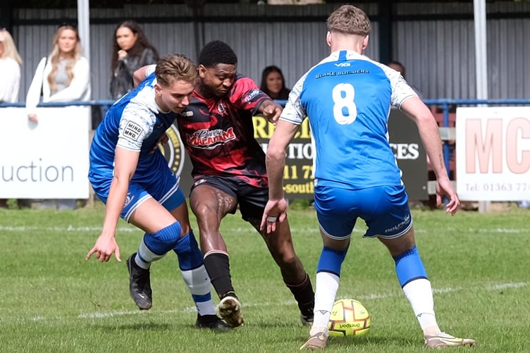 13-04-24 Crediton 3 Bovey 1