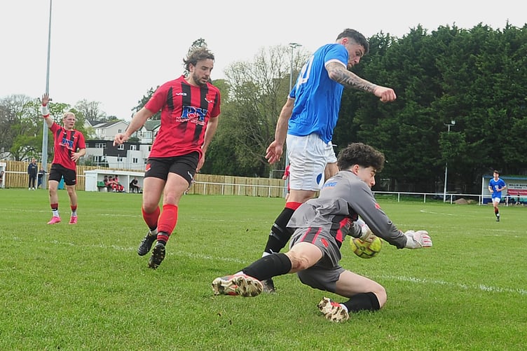 South West Peninsula League Premier East. Newton Abbot Spurs versus Bishops Lydeard. 3-1 win for Spurs