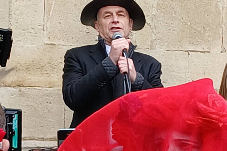 Chris Packham calls for people to act now to save the environment