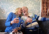 Teignmouth couple celebrate 70 years of marriage