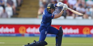 England captain Knight offers backing to teammate Dunkley