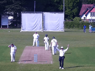 Brilliant Bovey contrast slow starting Abbots