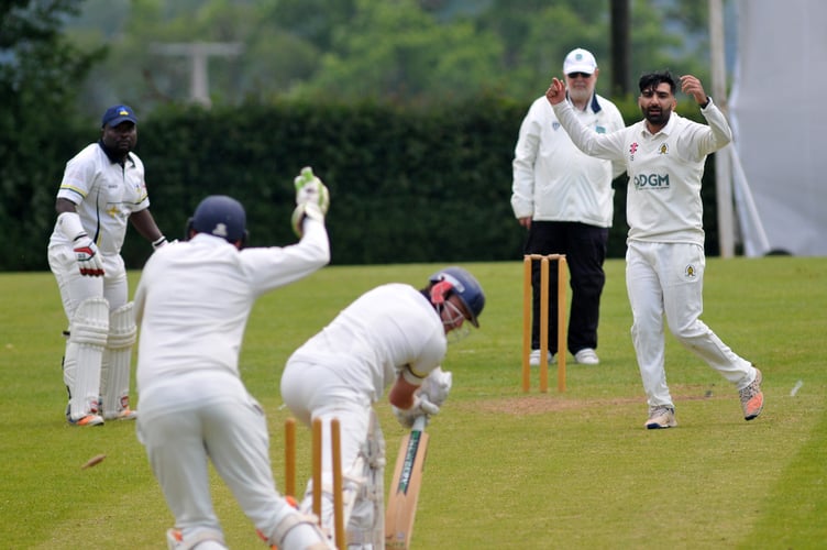 Devon Cricket League A Division.  Abbotskerswell versus Plymstock. Abbots' Inder Singh