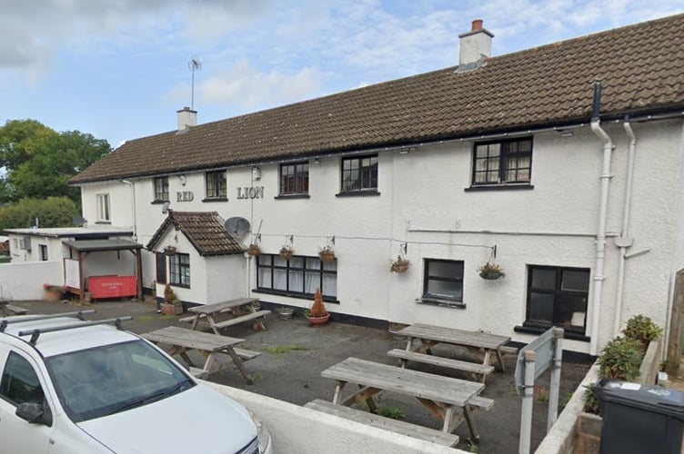 Red Lion Tedburn St Mary