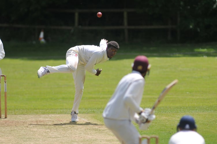 Devon Cricket League B Division.   Ipplepen versus Chudleigh.  Chudleigh won the toss and elected to bat making 259 for 3 off 45 overs. After tea the home side took to crease and pulled off a 5 wicket win with a score of 261 for five after 44.5 overs. Ipplepen's Nathan Forde lets fly a delivery