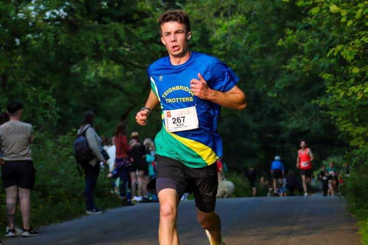 Alex Sparks at the Burrator 10k