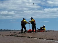 Teenagers rescued from river by RNLI 
