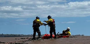 Teenagers rescued from river by RNLI 