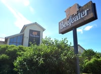Racecourse restaurant to close this summer