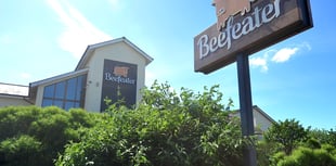 Racecourse restaurant to close this summer