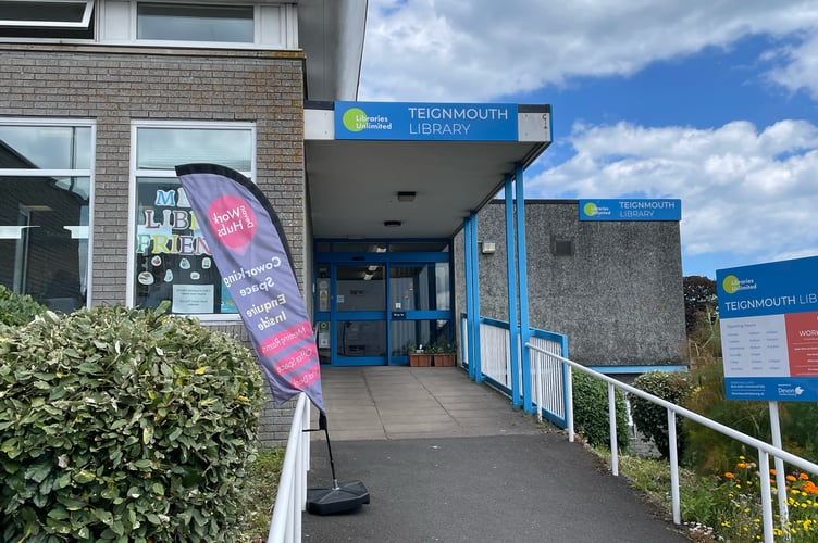 Teignmouth Library front entrance