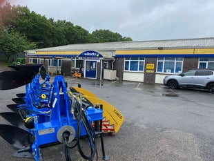 Shock at sudden closure of farm and garden machinery specialist