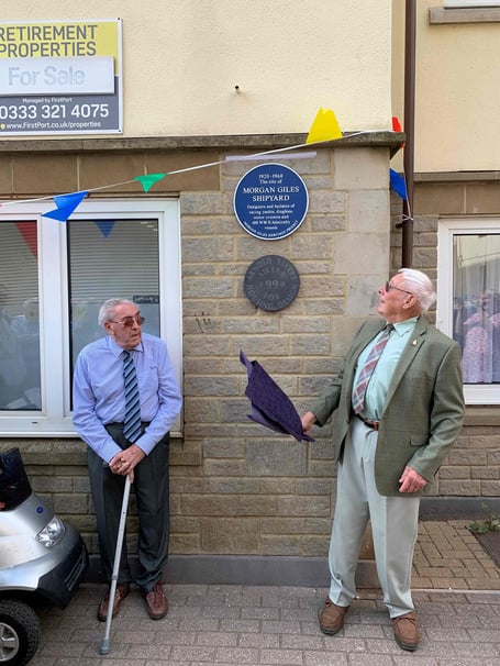 Former employee Trevor Jackson unveils the blue plaque marking the site of the Morgan Giles shipyard