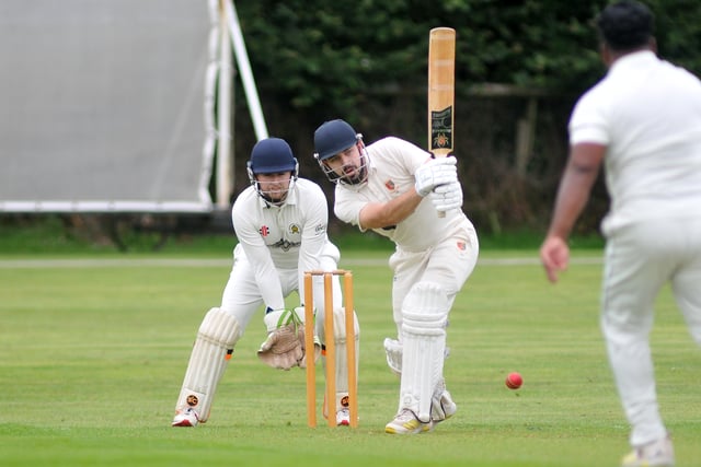 Devon Cricket League A Division. Abbotskerswell versus Tavistock