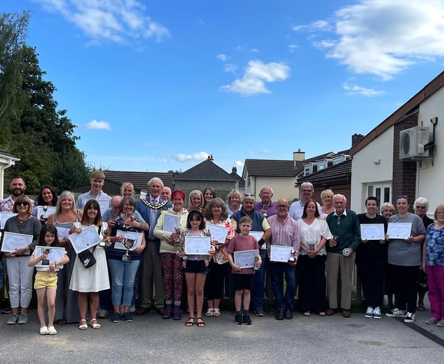 Green fingered prize winners reap their rewards