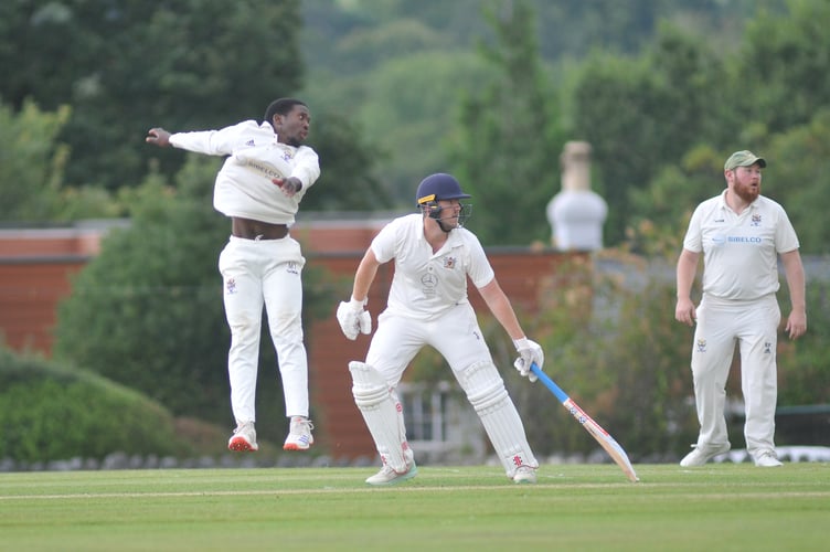 Devon Cricket League Premieer  Division.   Bovey Tracey versus Exeter
