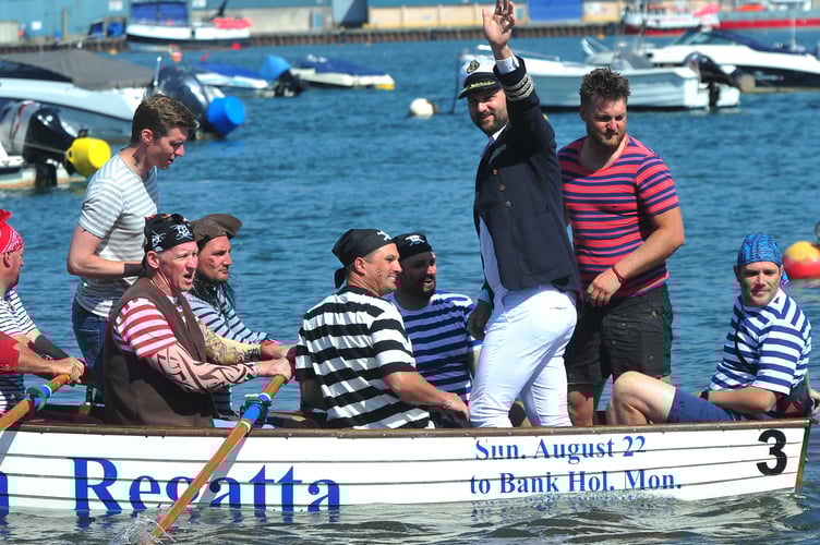 Shaldon Regatta. Gig and Punt Chase