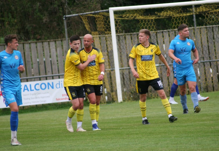 Football. Buckland Athletic versus Saltash United