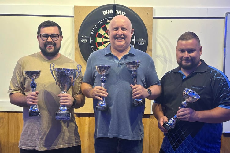 Golden Lion Lads win the Bob Kelly Cup