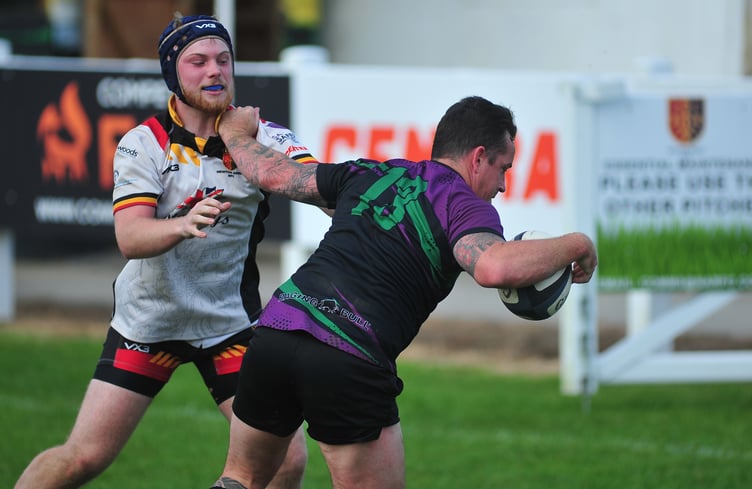 Rugby. Counties 3 Tribute Devon North & East SW Division. Newton Abbot Spartans versus New Cross. A win for near neighbours New Cross at Rackerhayes with a final score of 12-46