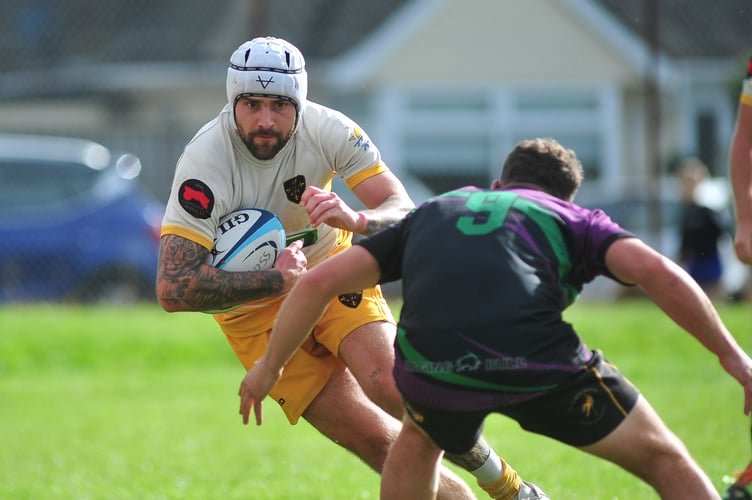 Rugby. Counties 3 Tribute Devon North & East SW Division.  New Cross versus  North Tawton. Not a good day for the home side who went down 7-29 to their visitors