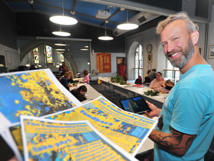 Creative workshop for tremendous mural 