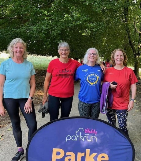 F2R girls are busy again