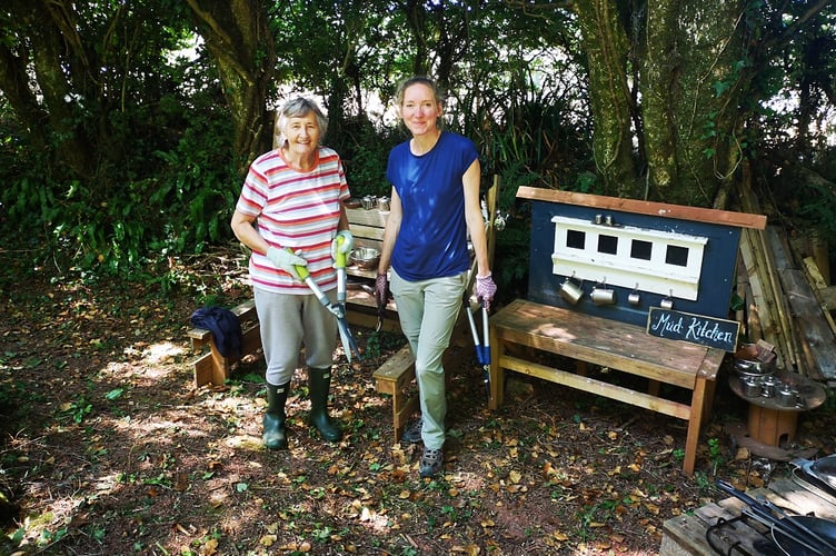 Dainton Copse volunteers preparing forest school activity zones