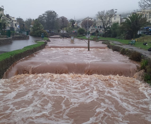 Weather warning as heavy rain continues 