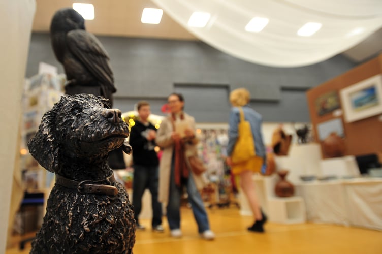 Doddiscombsleigh Art Show.
