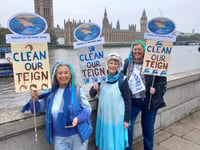 Teign friends head to Thames