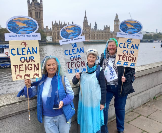 Teign friends head to Thames