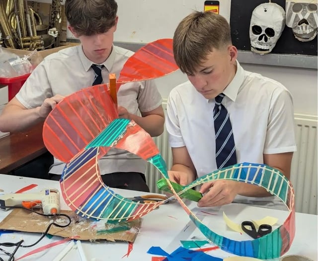 College students mark Armistice Day 