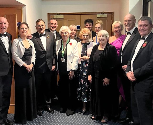 Charity ball benefits hospice