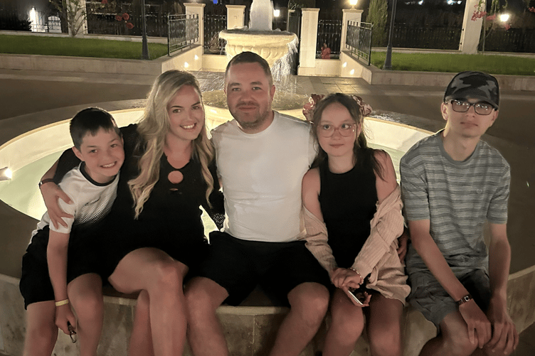 Leo and his family