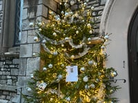 Special tree brings comfort at Christmas