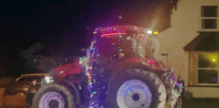Festive tractor run raises over £1000