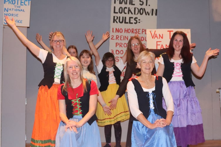 AVENUE PANTO_001_MG_2910