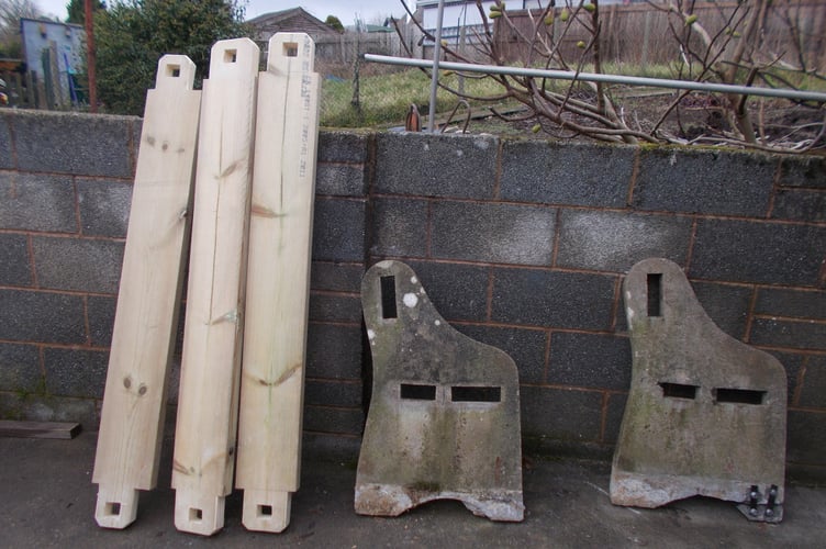 bench sides and wood slats