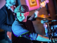 Blues return to Teignmouth