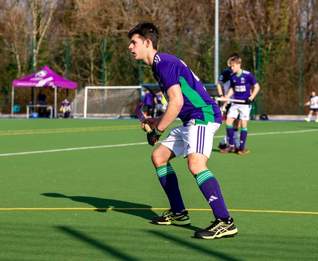Walker wins it for two Ashmoor teams